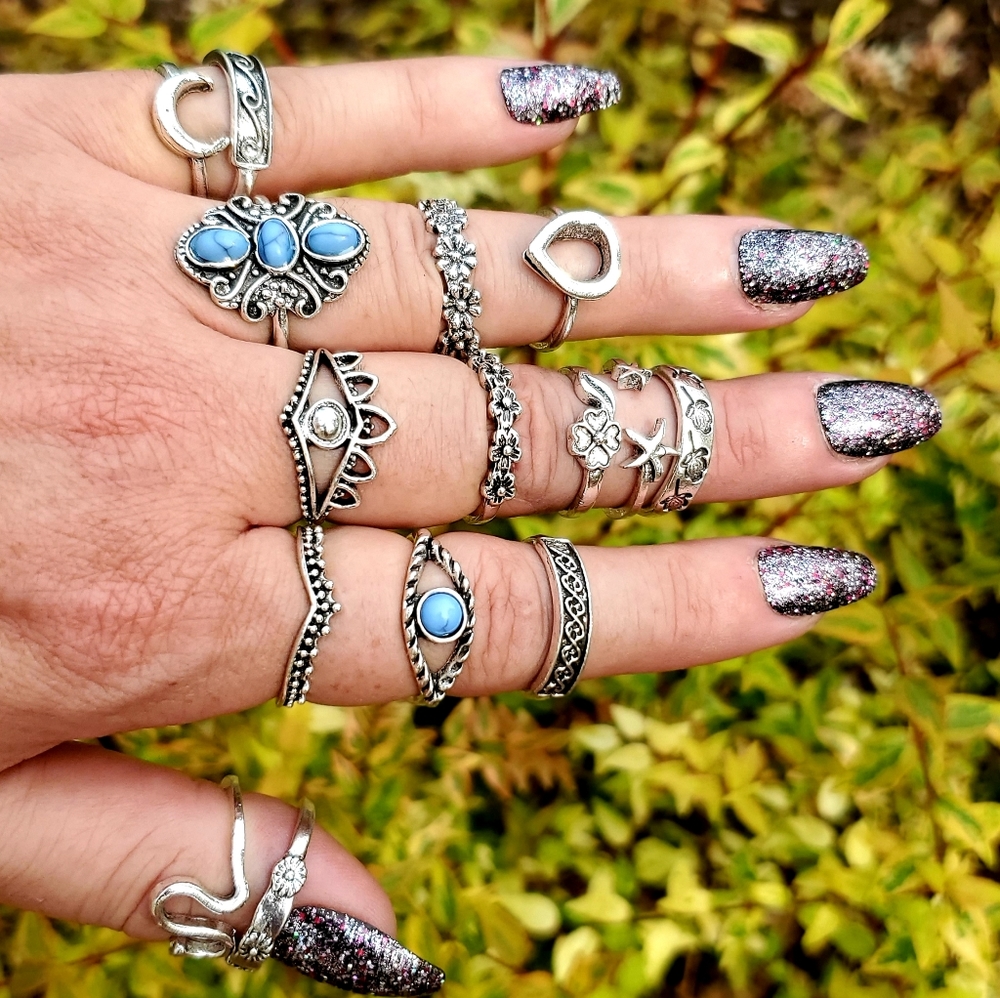3/$20🌷14 Piece Boho Gypsy Ring Set NWOT 🦋 - Picture 3 of 4